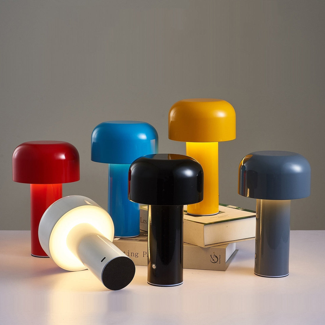 Cordless Table Lamp with Tricolor Dimming – Elegant Metal and Acrylic Bedside or Desk Lamp for Modern Ambiance-1